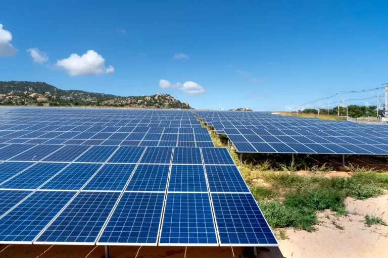 Hybrid Solar System Cost with Battery Guide